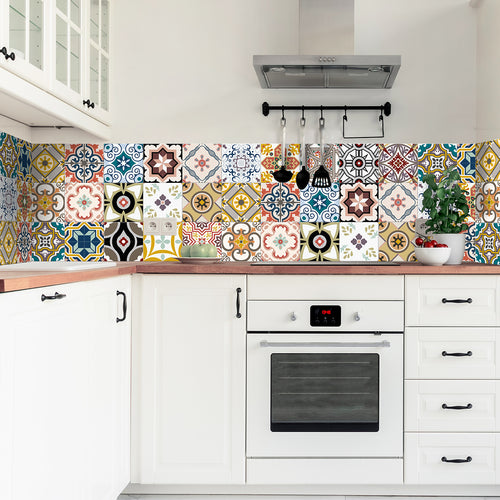 Vinyl Way - Collection Carreaux de ciment multicolore - carreaux adhésifs collés sur une crédence de cuisine